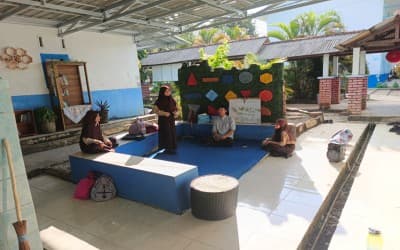 Dukung Literasi dan Edukasi Lokal, PT TIMAH Tambah Koleksi Buku Pertimahan di Pojok Literasi