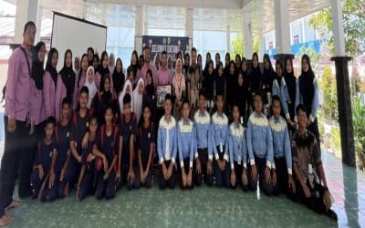 Kunjungan Persahabatan SMP Negeri 7 Sungai Selan ke SMPN 2 Pangkalpinang: Harmoni Kebersamaan